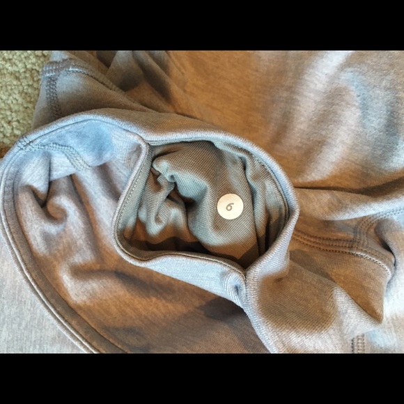 Lululemon Leggings Women’s 6 - Picture 5 of 5